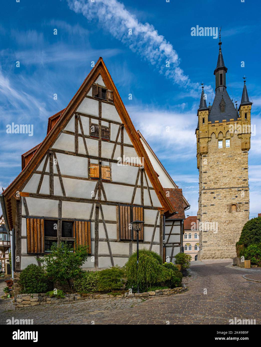 Huser Mit Turm