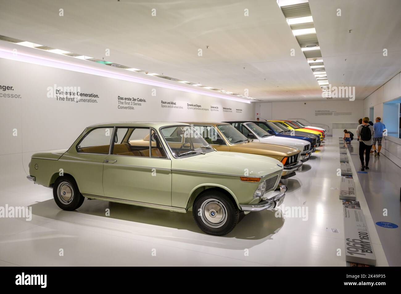 Die ersten Modelle der BMW 3 Serie, BMW Museum, München, Bayern, Deutschland Stockfoto