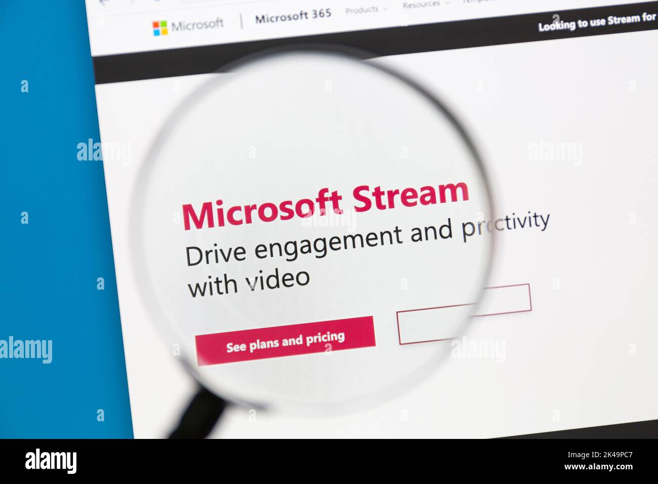 Ostersund, Schweden - Juli 12 2022: Microsoft Stream Website auf einem Computerbildschirm. Microsoft Stream ist ein Video-Sharing-Dienst für Unternehmen. Stockfoto