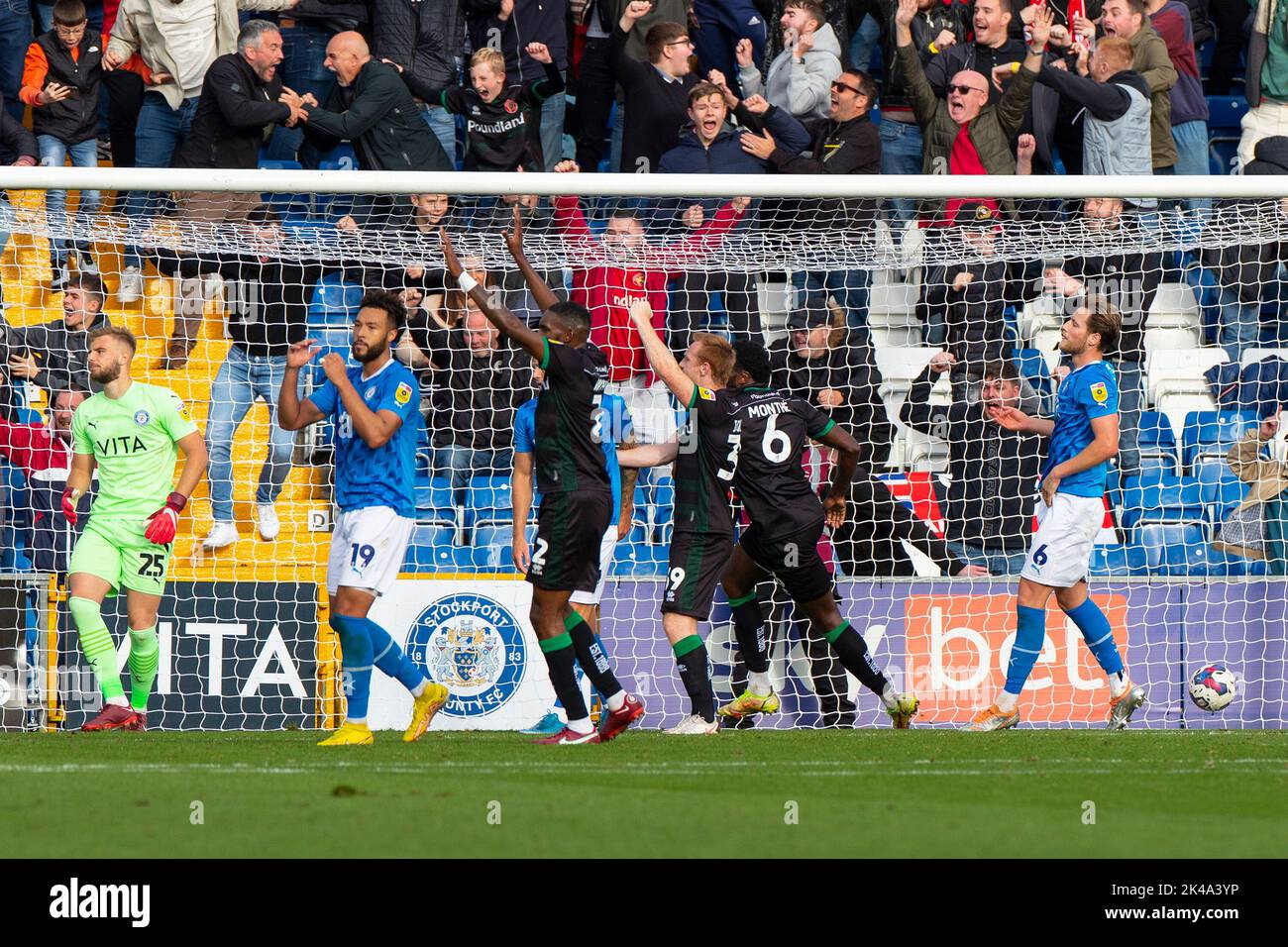 Stockport, Großbritannien. 1.. Oktober 2022during das Spiel der Sky Bet League 2 zwischen Stockport County und Walsall im Edgelie Park Stadium, Stockport, am Samstag, den 1.. Oktober 2022. (Kredit: Mike Morese | MI News) Kredit: MI News & Sport /Alamy Live News Stockfoto