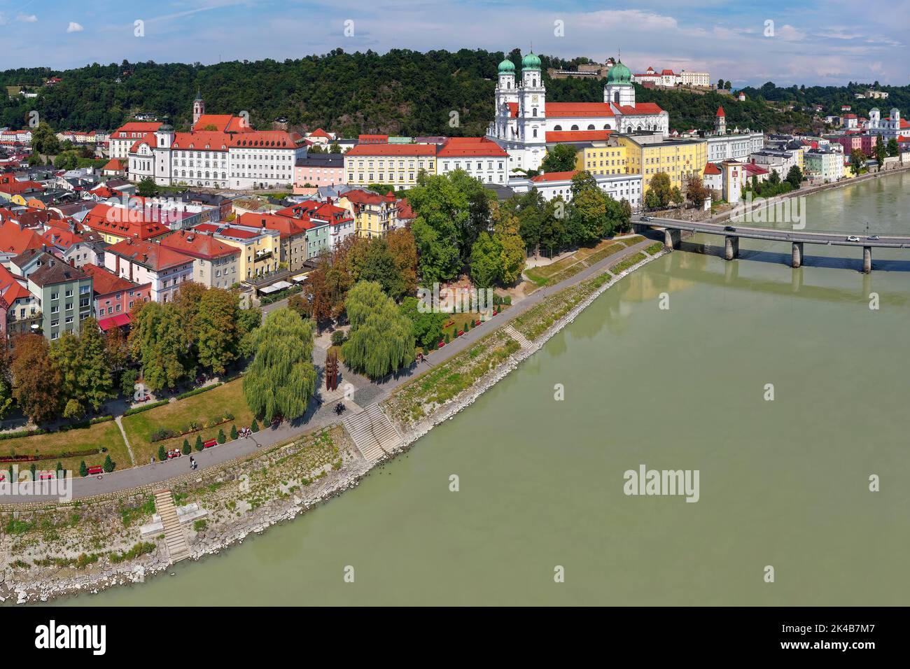 Luftaufnahme, Inn, Marienbrücke, Stephansdom, Altstadt, Drei Flüsse Stadt Passau, unabhängige Universitätsstadt, administrativ Stockfoto
