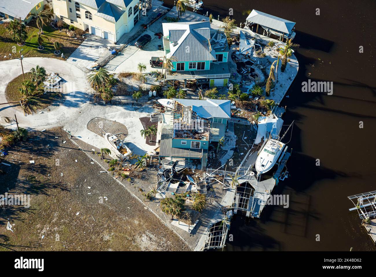 Air and Marine Operations Luftbesatzungen reagieren auf die betroffenen Gebiete entlang der Küste Floridas, nachdem der Sturmkanfall Ian, 30. September 2022, einstürzt wurde. Die Besatzungen sind mit einem Hebezeug ausgestattet, um allen zu helfen, die eine Notabsaugung benötigen. Foto von Ozzy Trevino Stockfoto