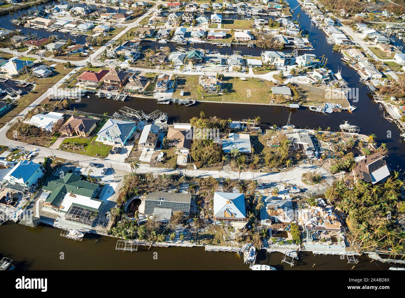 Air and Marine Operations Luftbesatzungen reagieren auf die betroffenen Gebiete entlang der Küste Floridas, nachdem der Sturmkanfall Ian, 30. September 2022, einstürzt wurde. Die Besatzungen sind mit einem Hebezeug ausgestattet, um allen zu helfen, die eine Notabsaugung benötigen. Foto von Ozzy Trevino Stockfoto