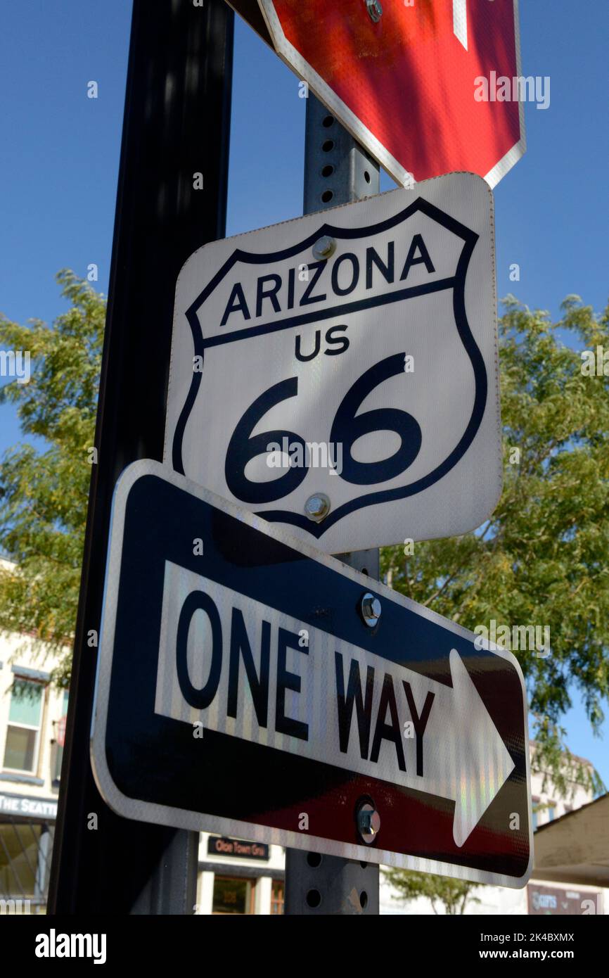 Arizona US 66 Wegweiser in Winslow AS Stockfoto