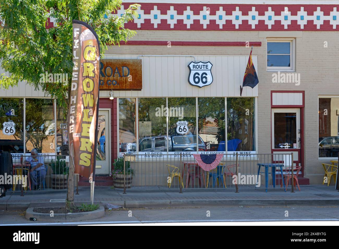 Relic Road Trading Co auf der Route 66 in der Innenstadt von Winslow, Arizona Stockfoto
