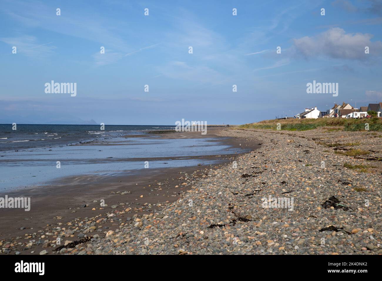 Girvan, Ayrshire, Schottland, September 29. 2022, Blick auf den Sandstrand. Stockfoto