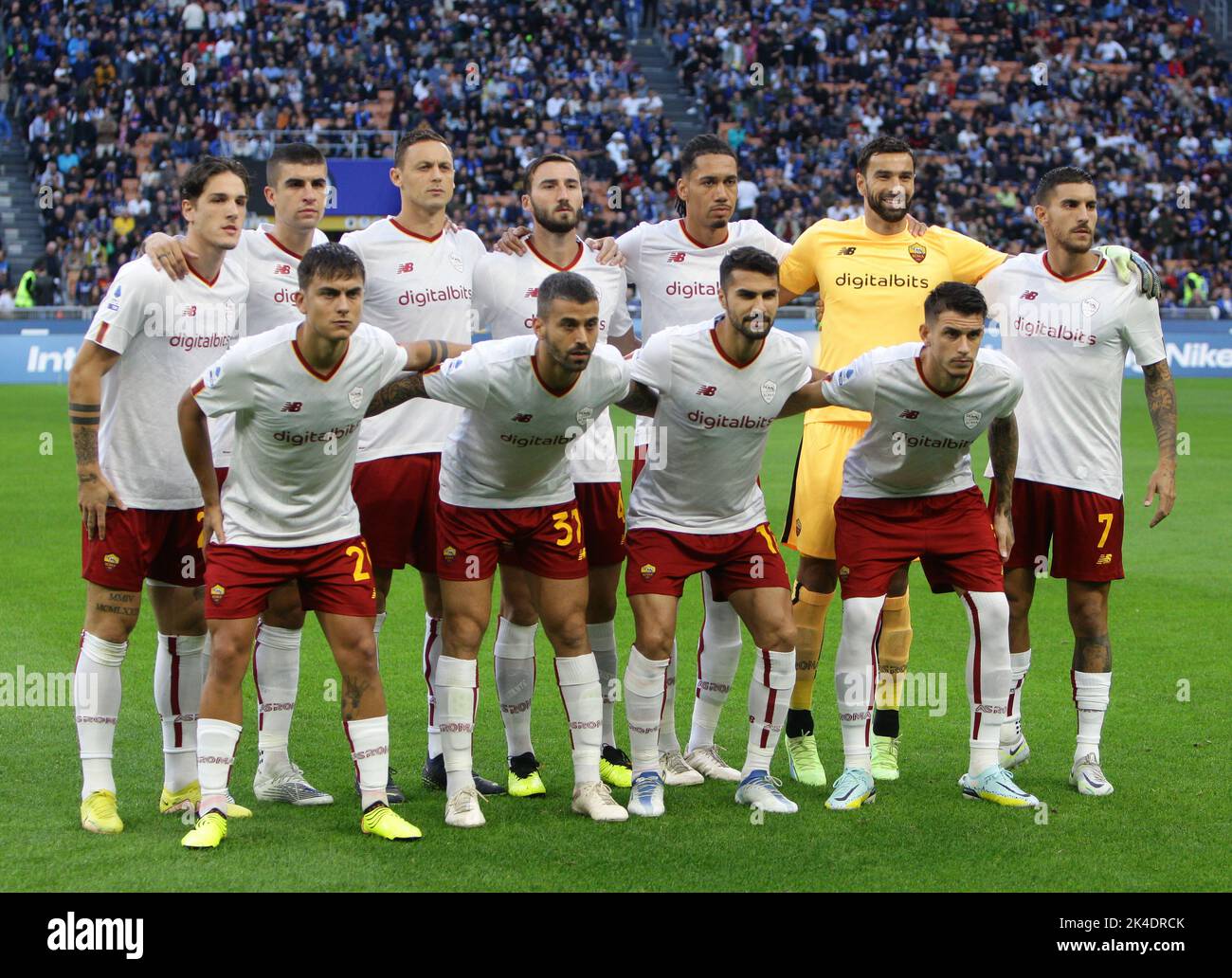 Mailand Oktober 1 2022 G. Meazza Stadium Serie A Tim 2022/23 FC Inter as Roma im Bild: As Roma-Line-up Credit: Christian Santi/Alamy Live News Stockfoto