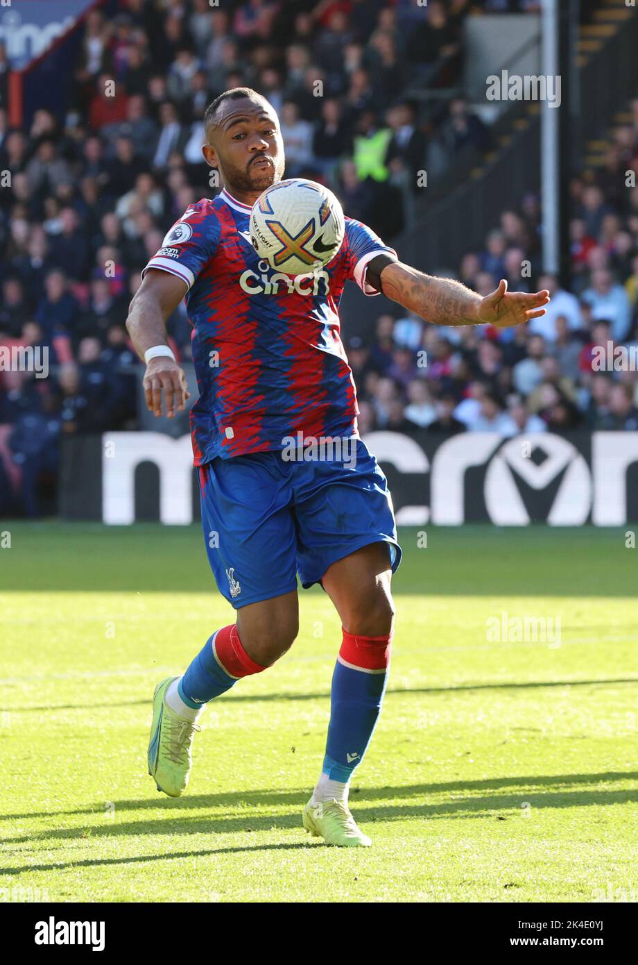 London ENGLAND - Oktober 01: Jordan Aiew von Crystal Palace während des Fußballmatches der englischen Premier League zwischen Crystal Palace und Chelsea in Selhurs Stockfoto