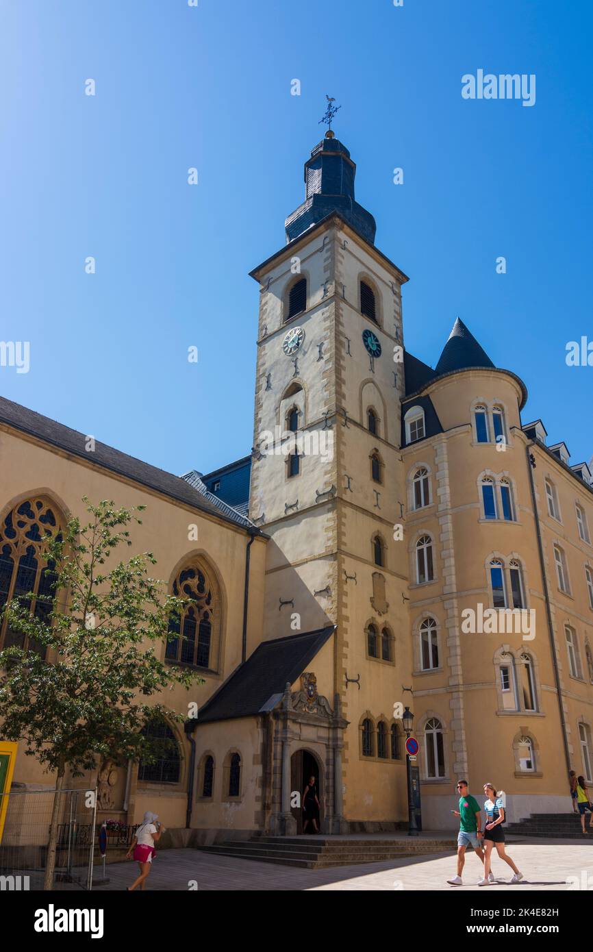 Stadt Luxemburg (Lëtzebuerg; Luxemburg): Kirche des heiligen Michael in der Altstadt, Luxemburg Stockfoto