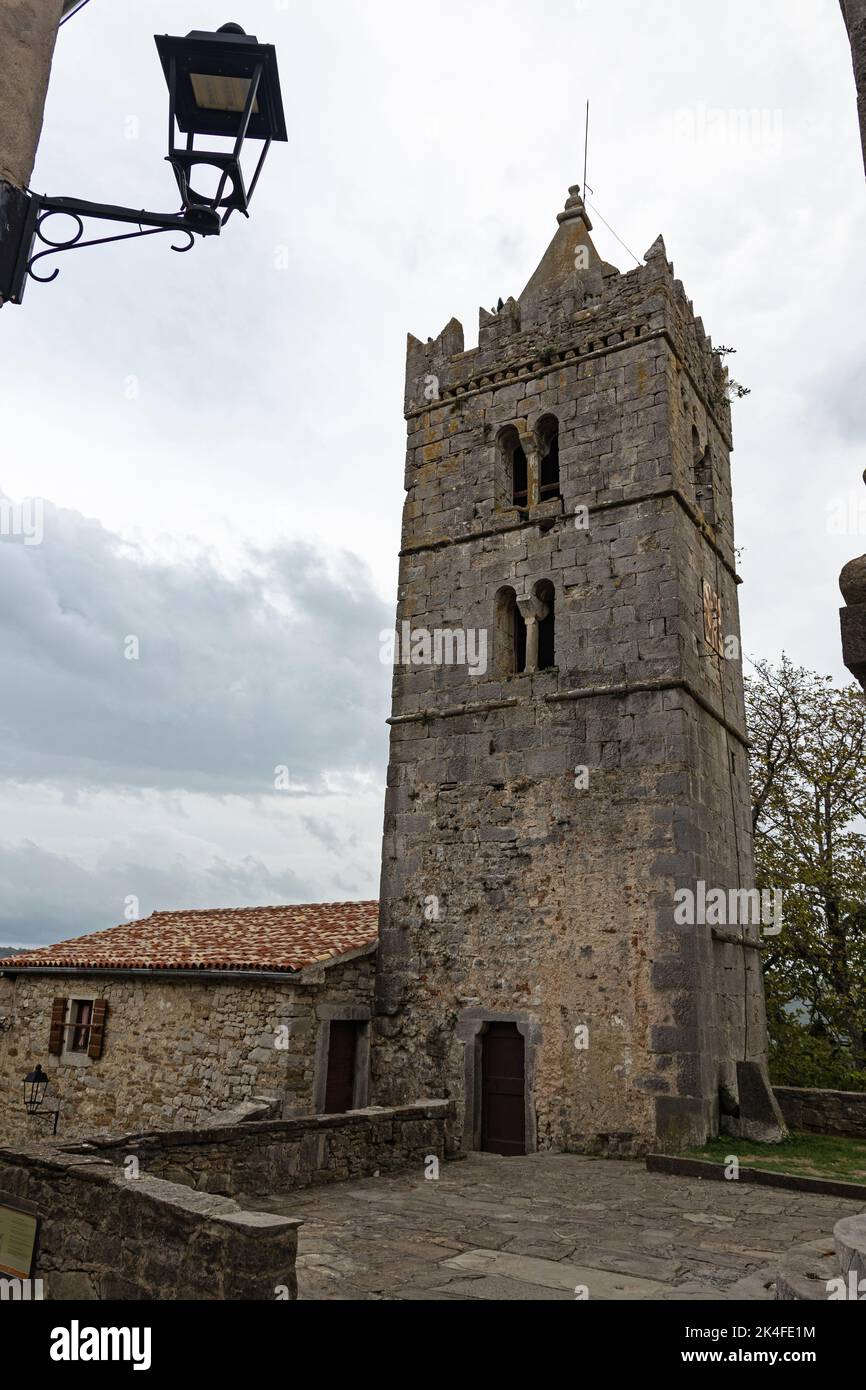 kirche in Hum die kleinste Stadt der Welt in Kroatien Stockfoto