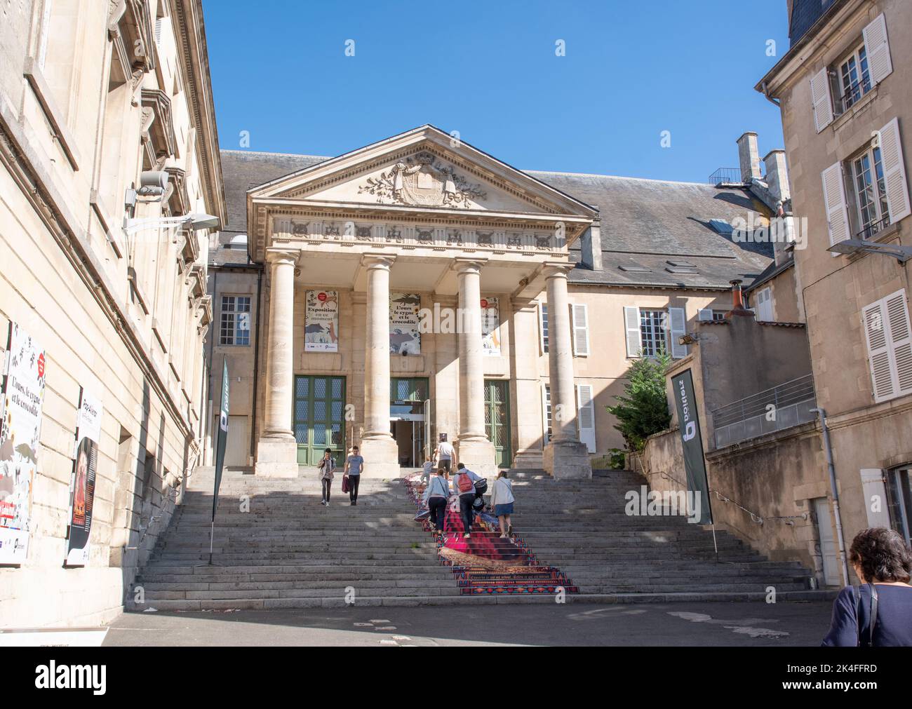 Außenansicht des Palais de Justice, Poitiers Stockfoto
