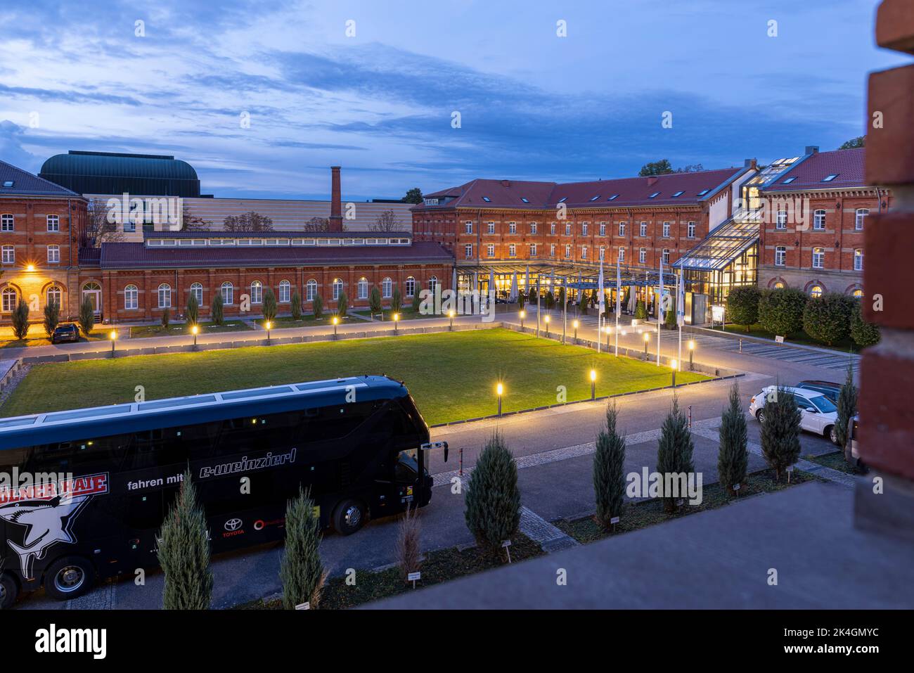 Das historische deutsche Barackgebäude wurde in ein Hotel umgewandelt Stockfoto