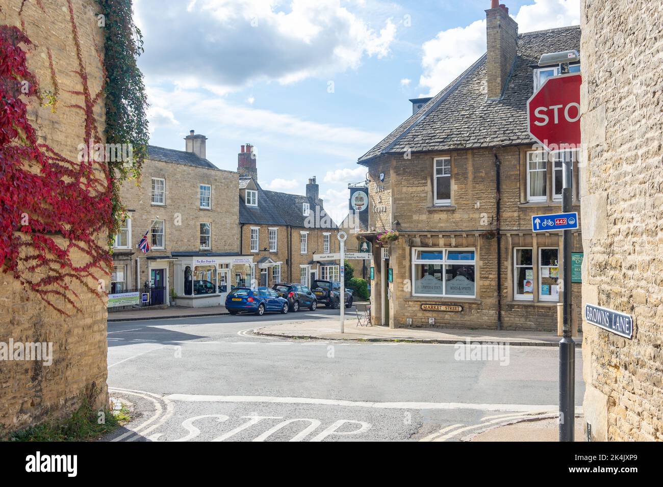 Market Street von Browns Lane, Charlbury, Oxfordshire, England, Großbritannien Stockfoto