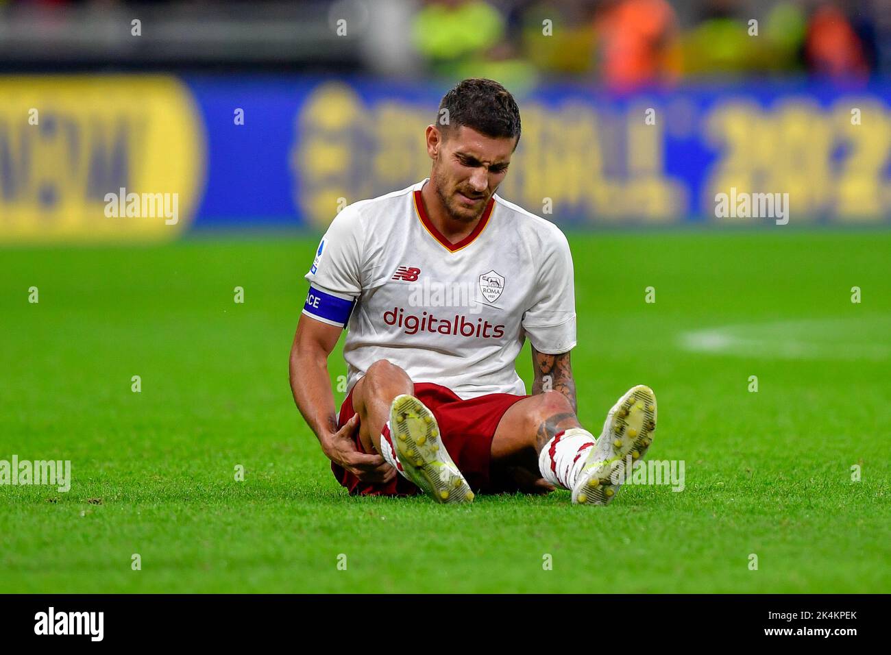 Mailand, Italien. 01., Oktober 2022. Lorenzo Pellegrini (7) von Roma gesehen während der Serie Ein Spiel zwischen Inter und Roma bei Giuseppe Meazza in Mailand. (Bildnachweis: Gonzales Photo - Tommaso Fimiano). Stockfoto