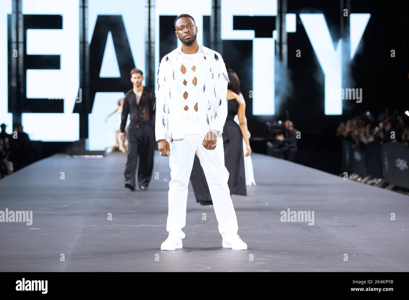 Frankreich, Paris, 2. oktober 2022, Fashion Show L'Oréal Spring Summer 23, Daju, François Loock/Alamy Credit: Loock François/Alamy Live News Stockfoto