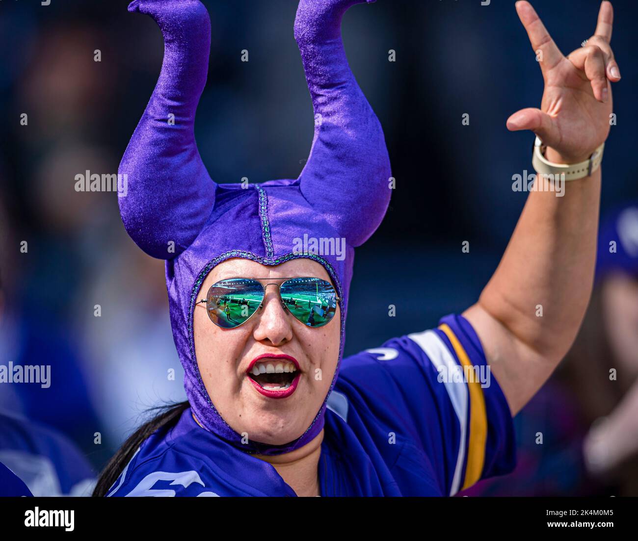 LONDON, GROSSBRITANNIEN. 02., Oktober 2022. Der Minnesota Vikings Fan während der NFL 2022 London Series - Minnesota Vikings vs New Orleans Saints im Tottenham Hotspur Stadium am Sonntag, den 02. Oktober 2022. LONDON, ENGLAND. Kredit: Taka G Wu/Alamy Live Nachrichten Stockfoto