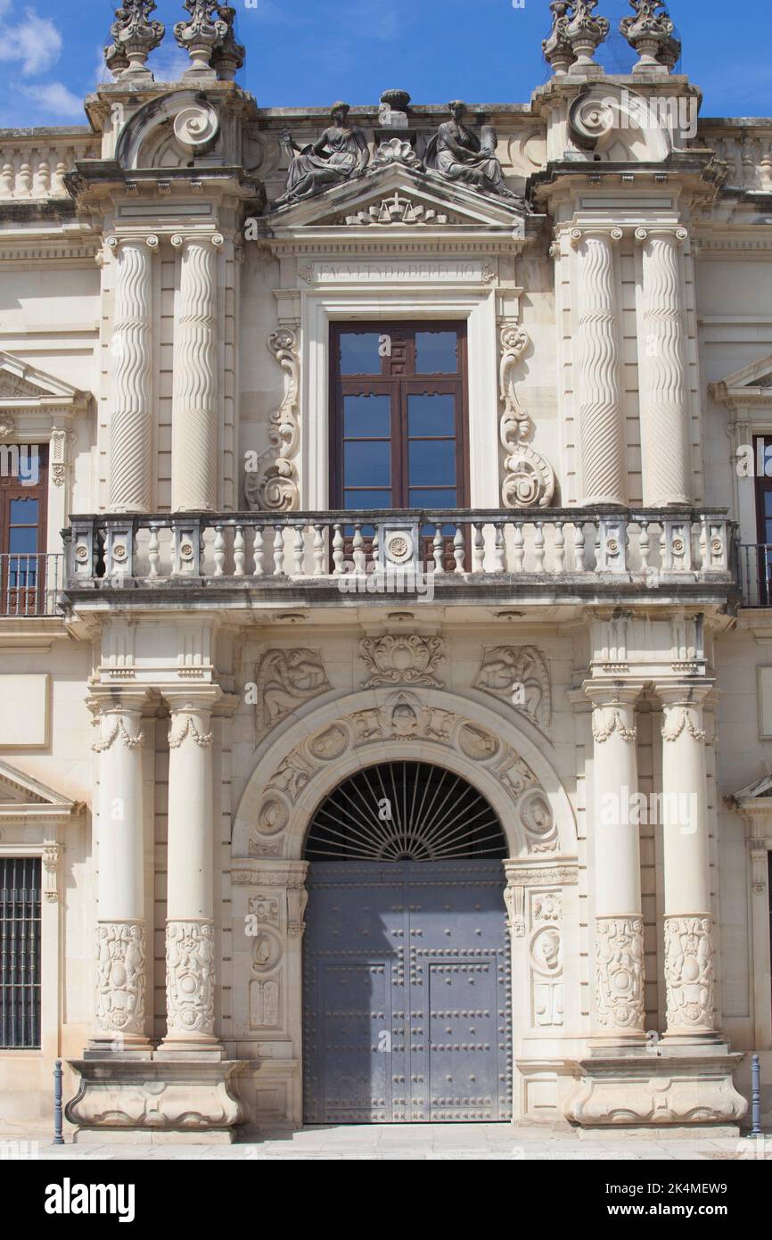 School of Law Facade, Sevilla, Andalusien, Spanien. Ehemalige Tabakfabrik. Stockfoto