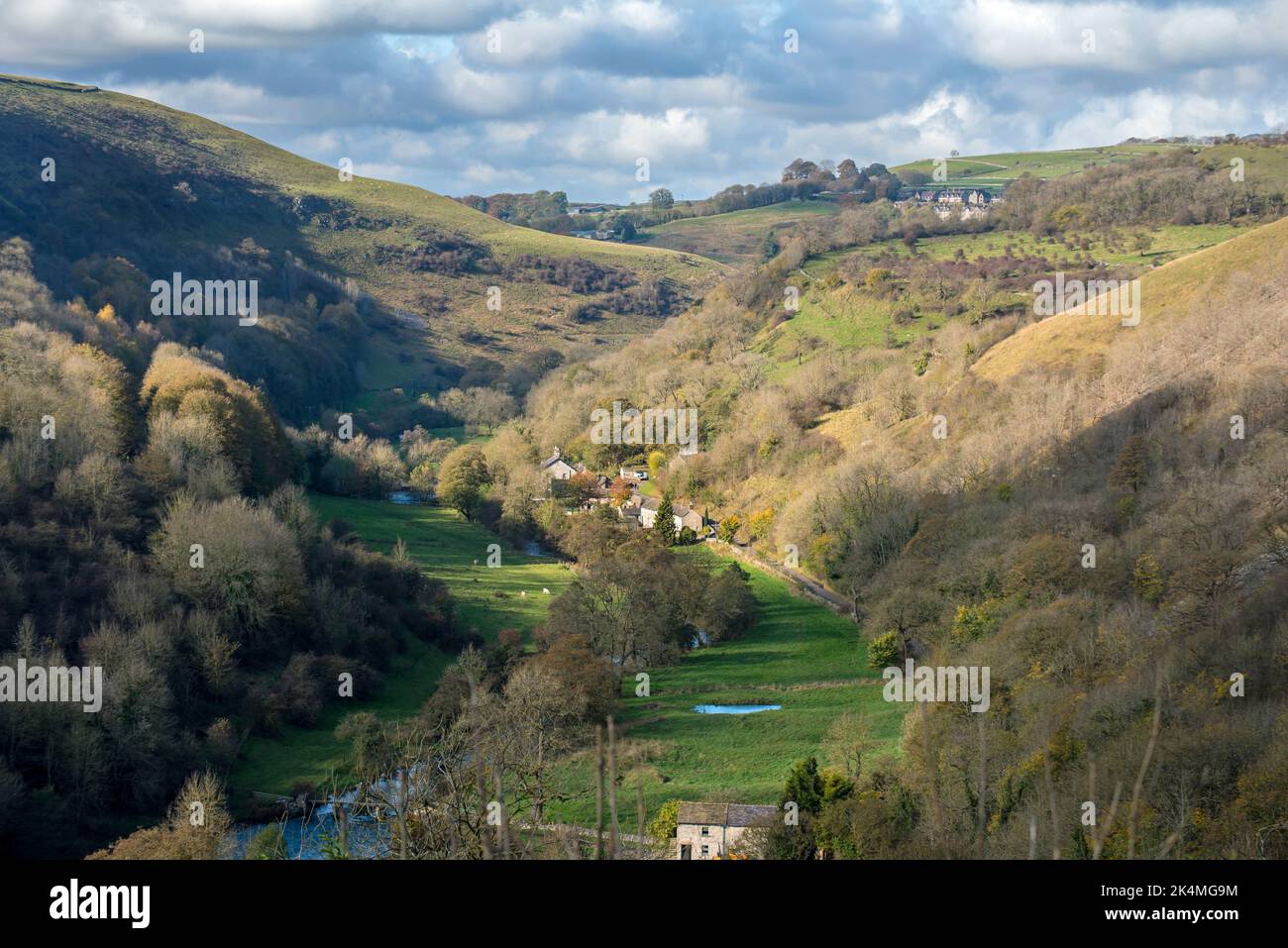 Blick nach Norden auf Monsal Dale von Monsal Head, Peak District National Park, Derbyshire, England Stockfoto