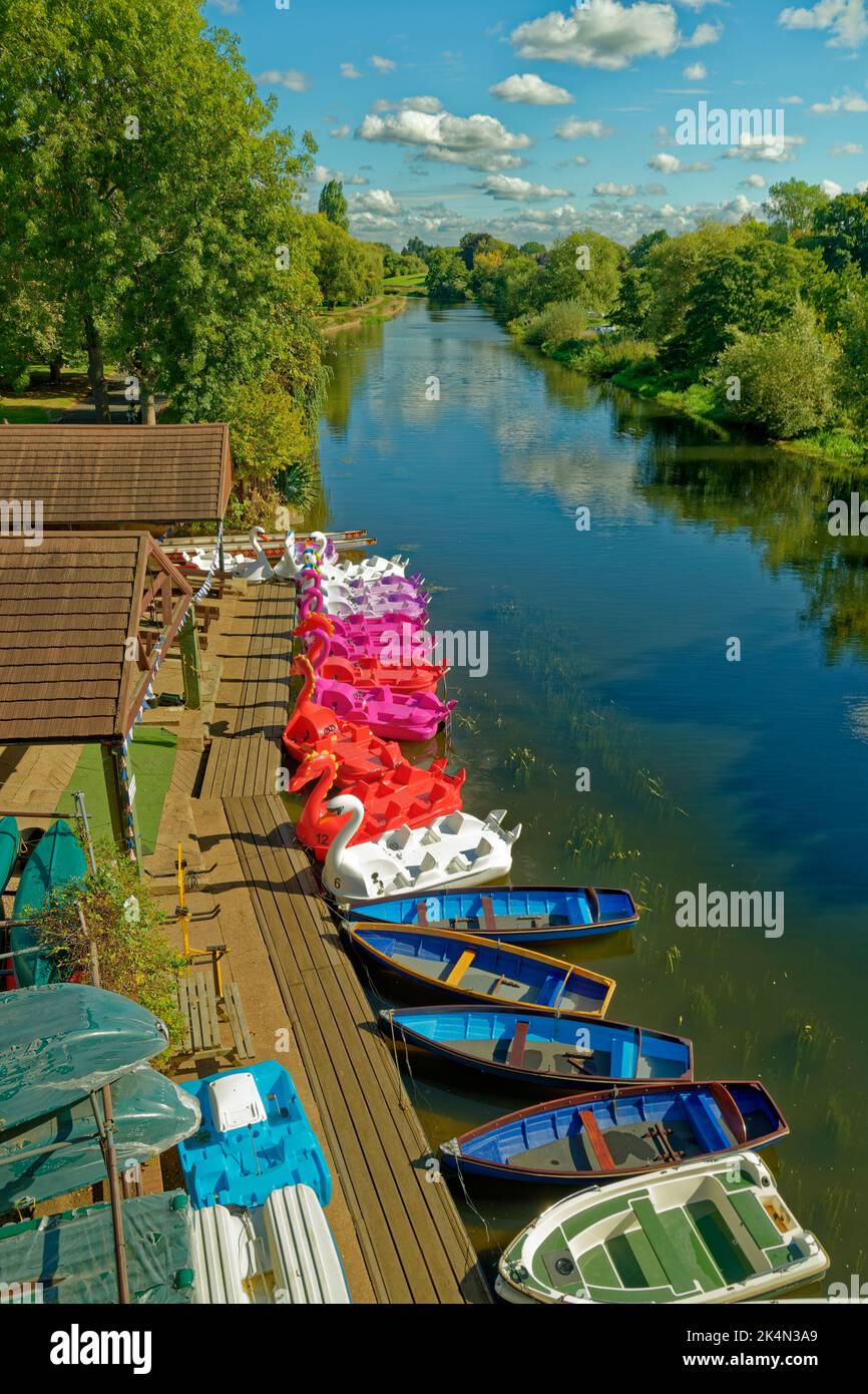 Der Fluss Avon in Warwick, Warwickshire, England. Stockfoto