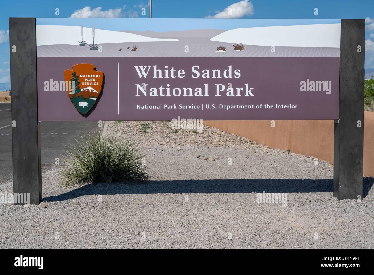 Eine Zufahrtsstraße zum White Sands NP, New Mexico Stockfoto