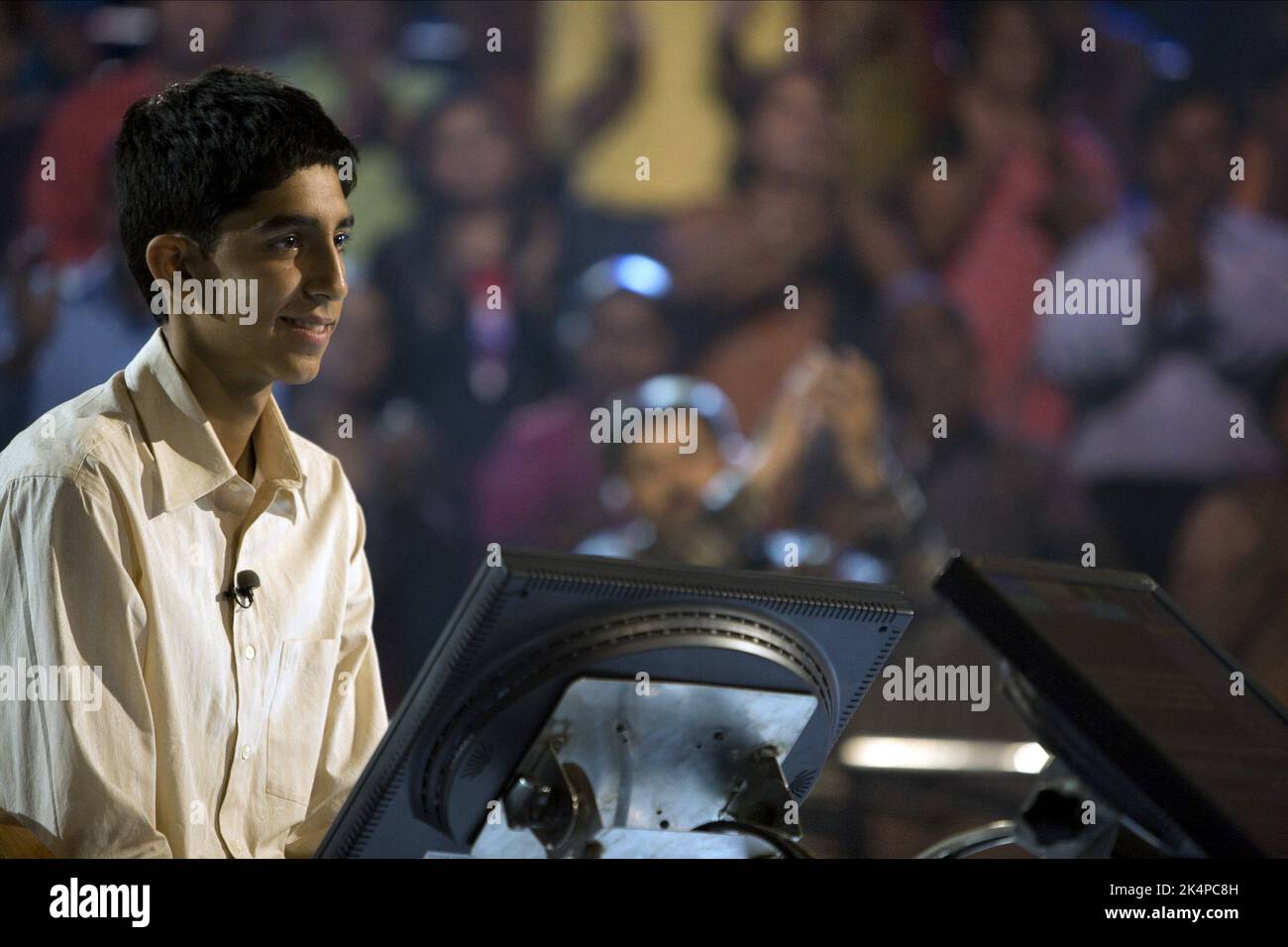 DEV PATEL, Slumdog Millionaire, 2008 Stockfoto
