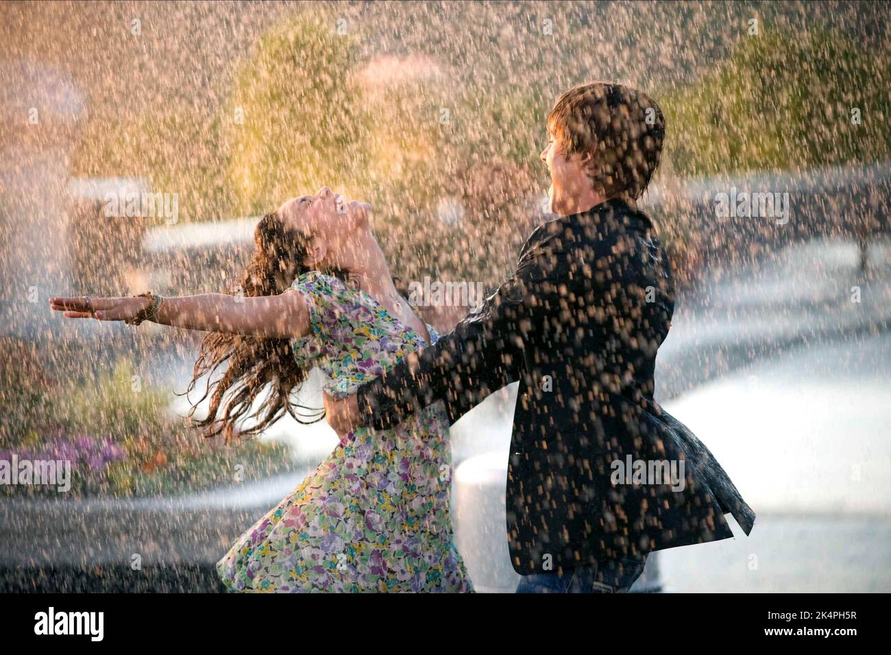 VANESSA Hudgens, Zac Efron, HIGH SCHOOL MUSICAL 3: Senior Year 2008 Stockfoto