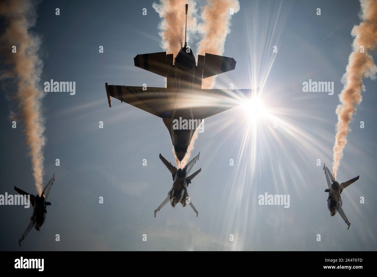 London, Ontario, Kanada. 9. September 2022. Das US Air Force Air Demonstration Squadron, bekannt als die Thunderbirds, ist für die Airshow London Skydrive in London, Ontario, am 9. September 2022 zu sehen. Dies war die zweite Vorstellung der Thunderbirds in Kanada für die Saison 2022. Quelle: U.S. Air Forc/ZUMA Press Wire Service/ZUMAPRESS.com/Alamy Live News Stockfoto