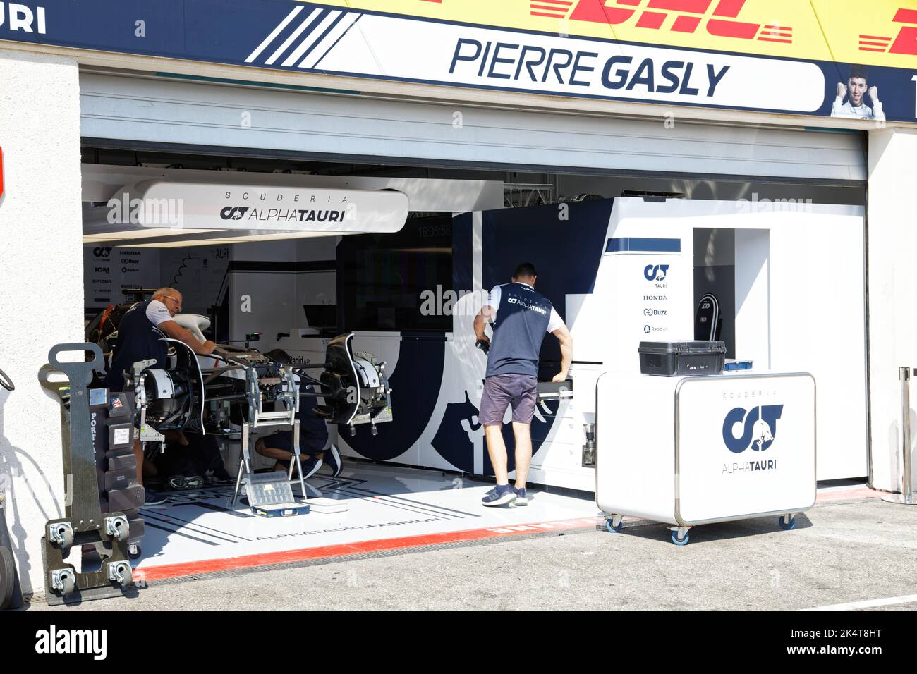 ALPHA TAURI Pit Lane GP FRANKREICH 2022, Le Castellet, FRANKREICH, 21/07/2022 Florent 'MrCrash' B. Stockfoto