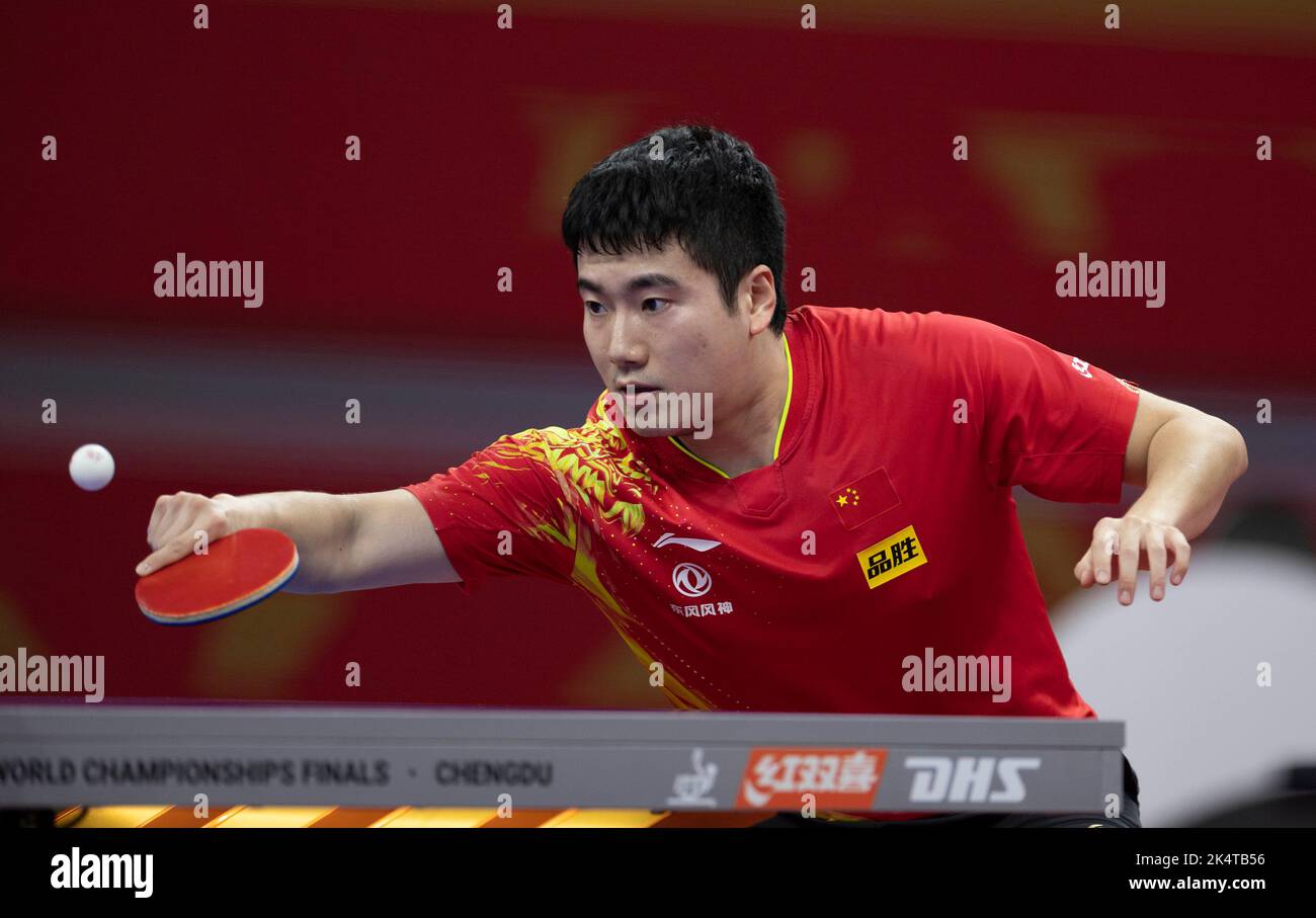 CHENGDU, CHINA 4. OKTOBER 2022 Liang Jingkun aus China tritt beim
