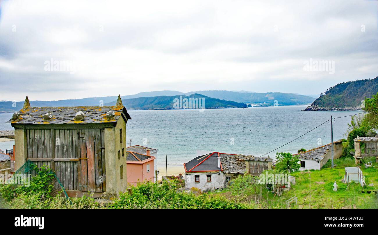 Panoramablick auf Porto Bares, Gemeinde Mañon, A Coruña, Galicien, Spanien, Europa Stockfoto