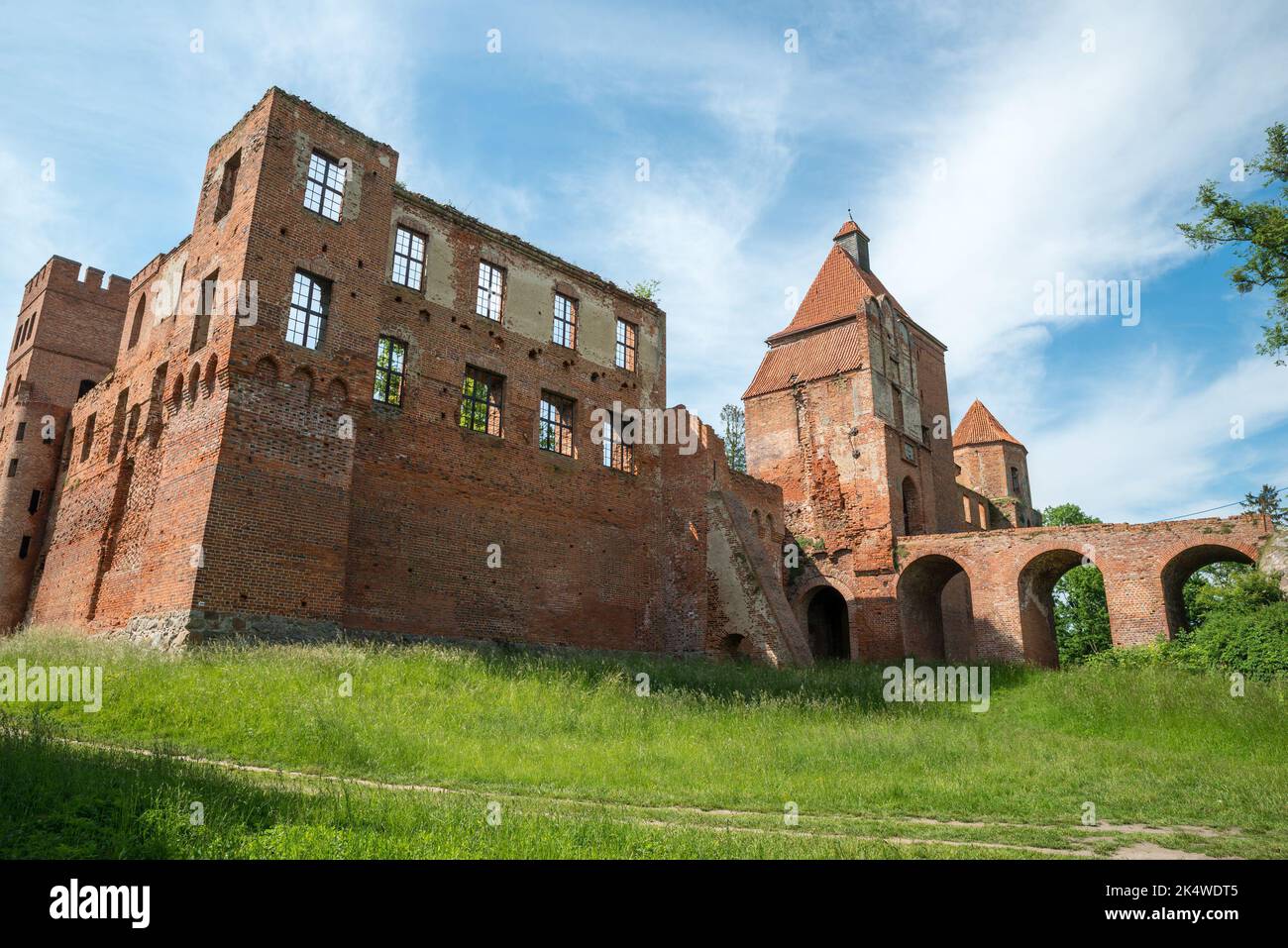 Ruinen der Kreuzritterburg in Szymbark, Woiwodschaft Ermland-Masuren, Polen Stockfoto