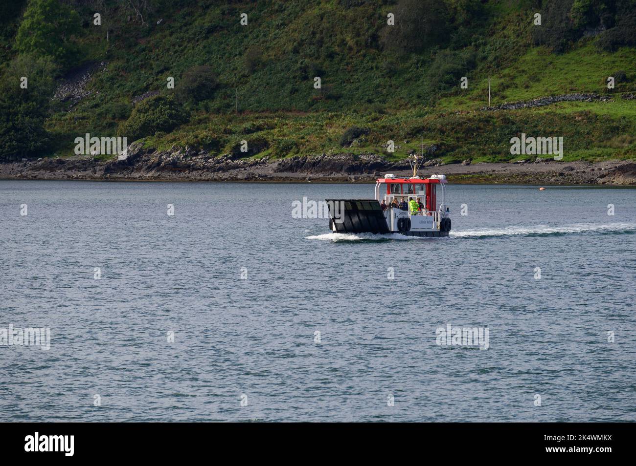 Die MV Carvoria überquert den Sound of Kerrera Stockfoto