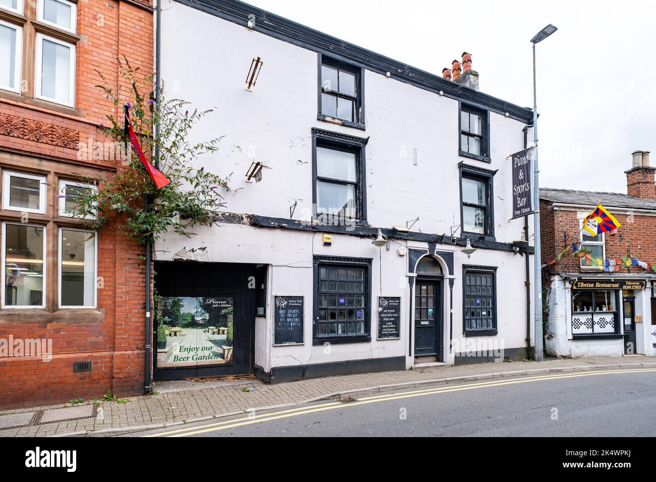 Piano & Sports Bar Free House in Congleton, Kiches, Großbritannien Stockfoto