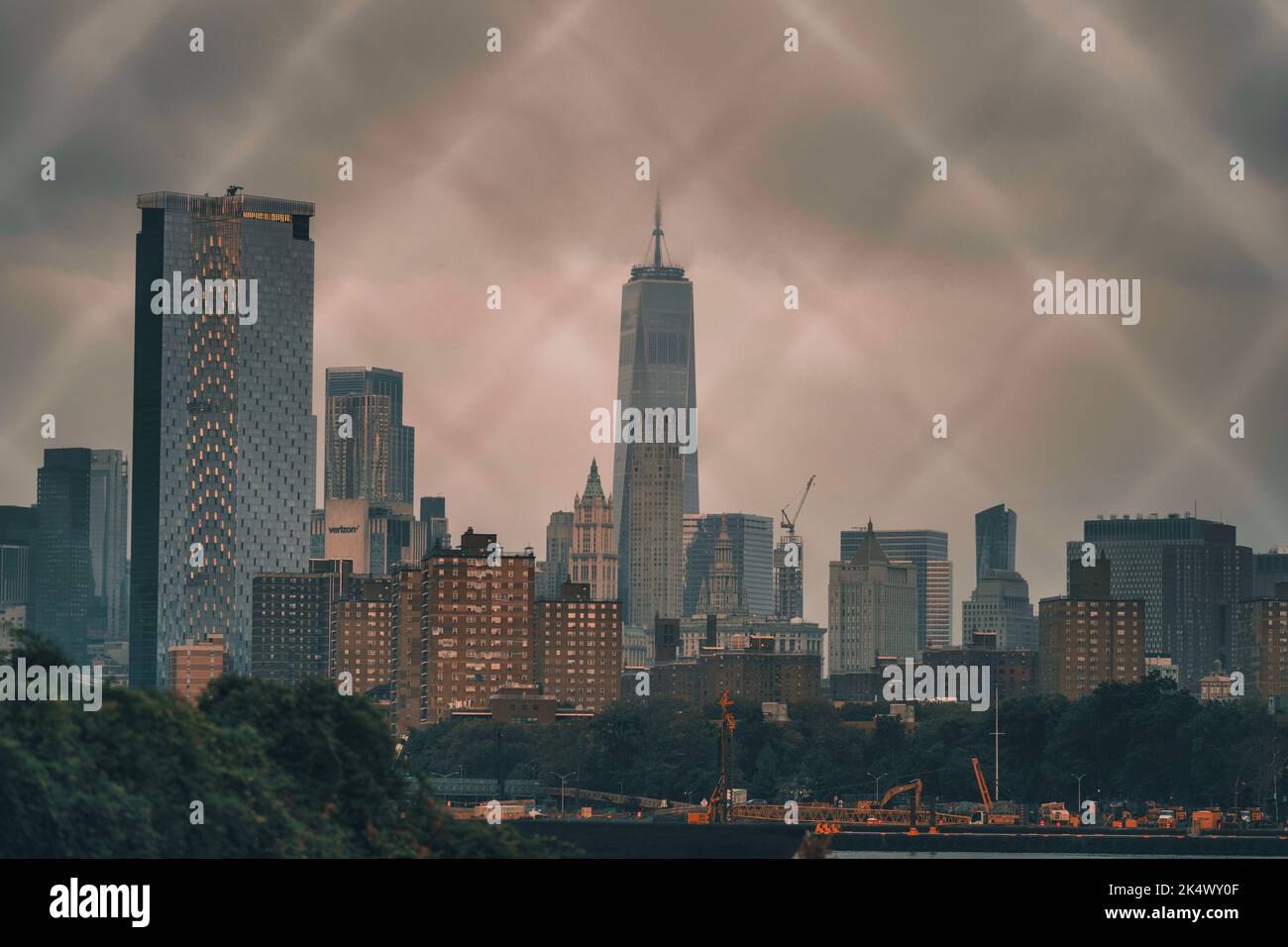 Skyline der Stadt bei Sonnenuntergang Panorama Downtown New York Stockfoto