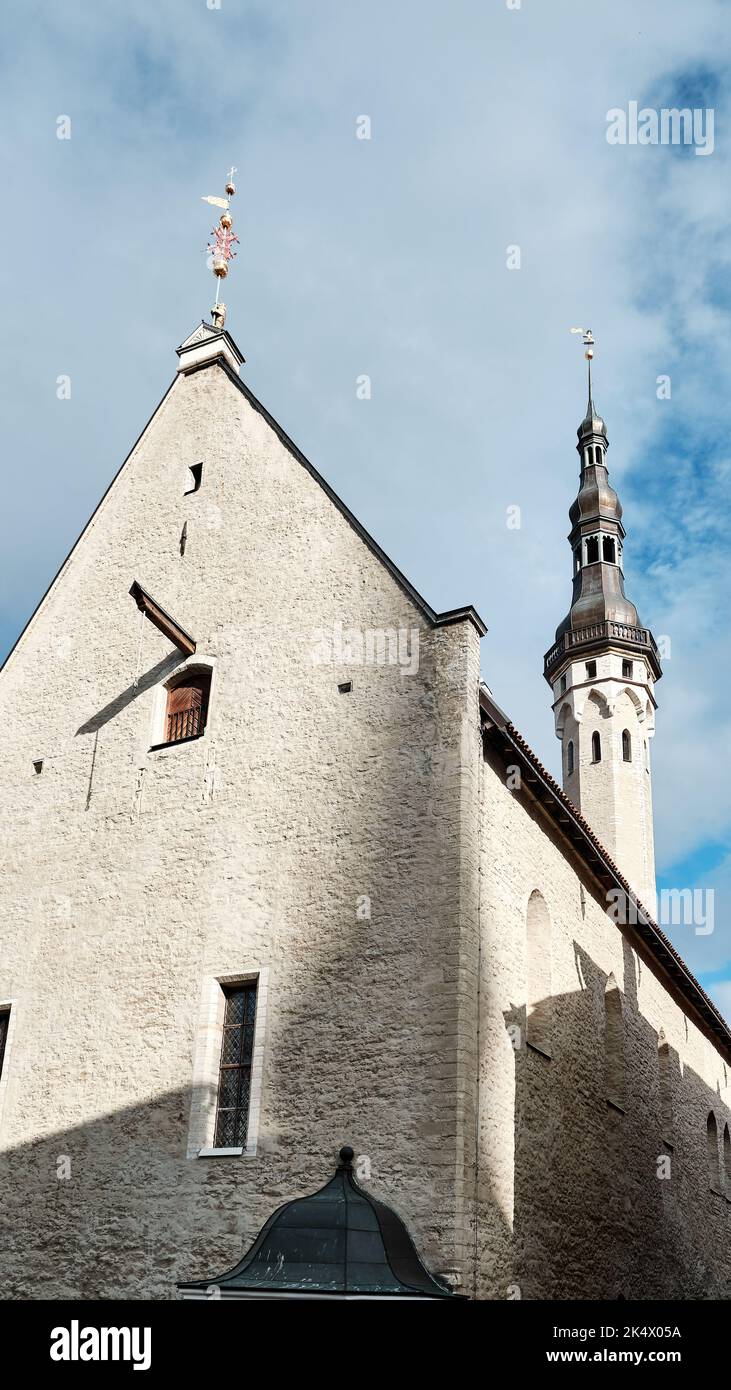 Fassade der Heiligen Geist Kirche auch genannt Puhavaimu Kirik in Tallinn, Estland Stockfoto