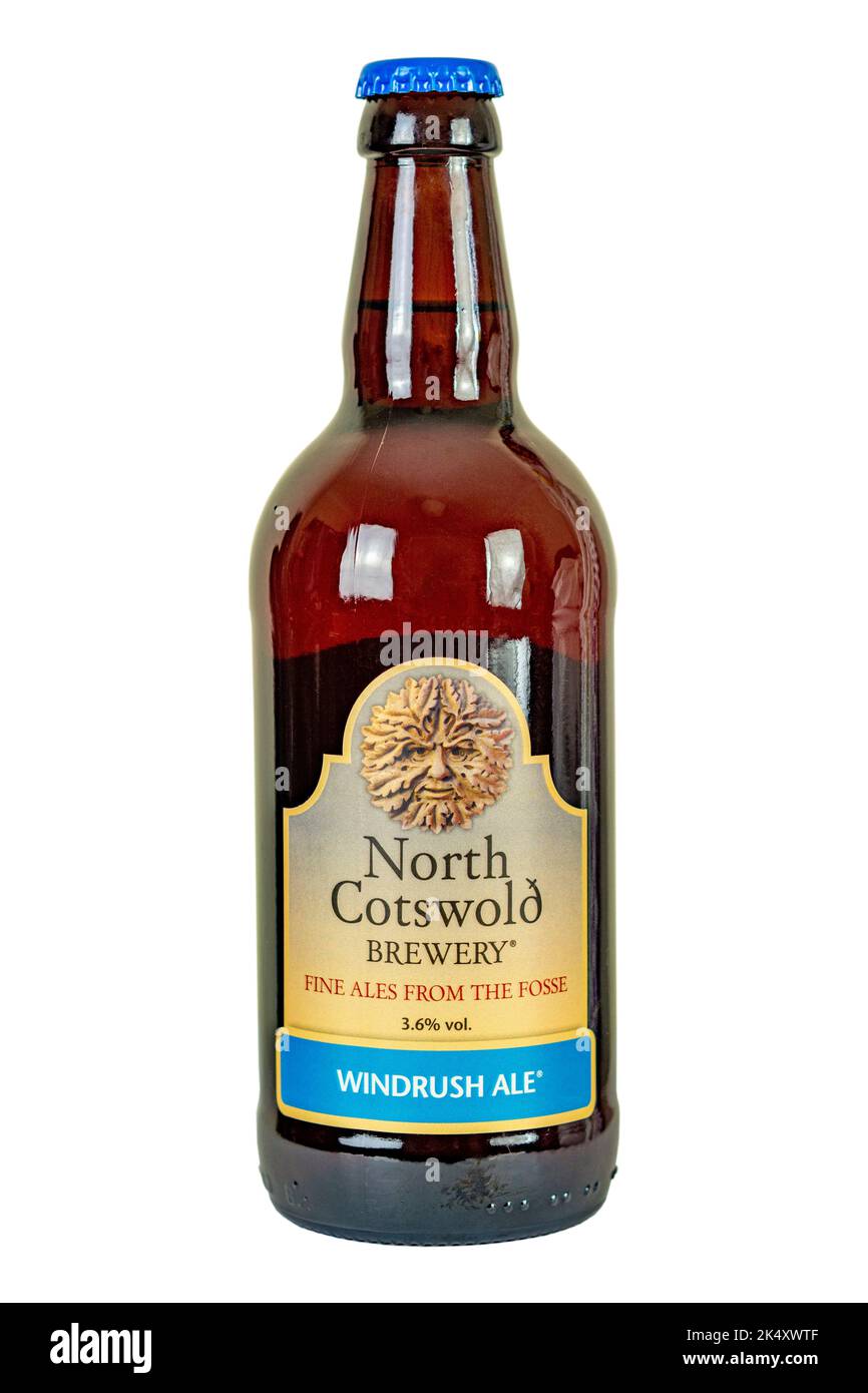 North Cotswold Brewery - Windrush Ale Flaschenbier - ABV 3,6%. Stockfoto