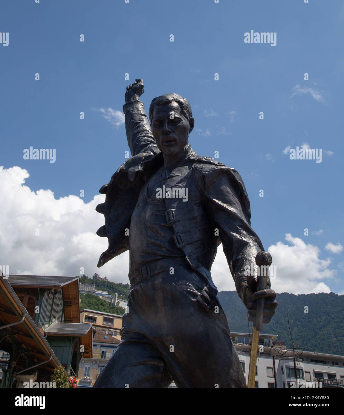 Nahaufnahme der Statue von Freddie Mercury in Montreux am Genfer See Stockfotografie Alamy