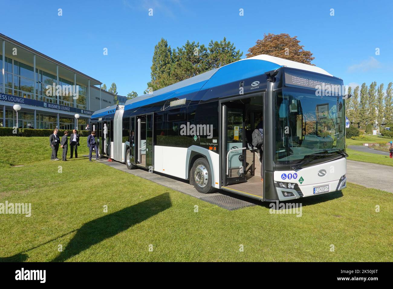 Berlin, Innotrans 2022, Solaris Urbino 18 Wasserstoffbus // Berlin, Innotrans 2022, Solaris Urbino 18 Wasserstoffbus Stockfoto