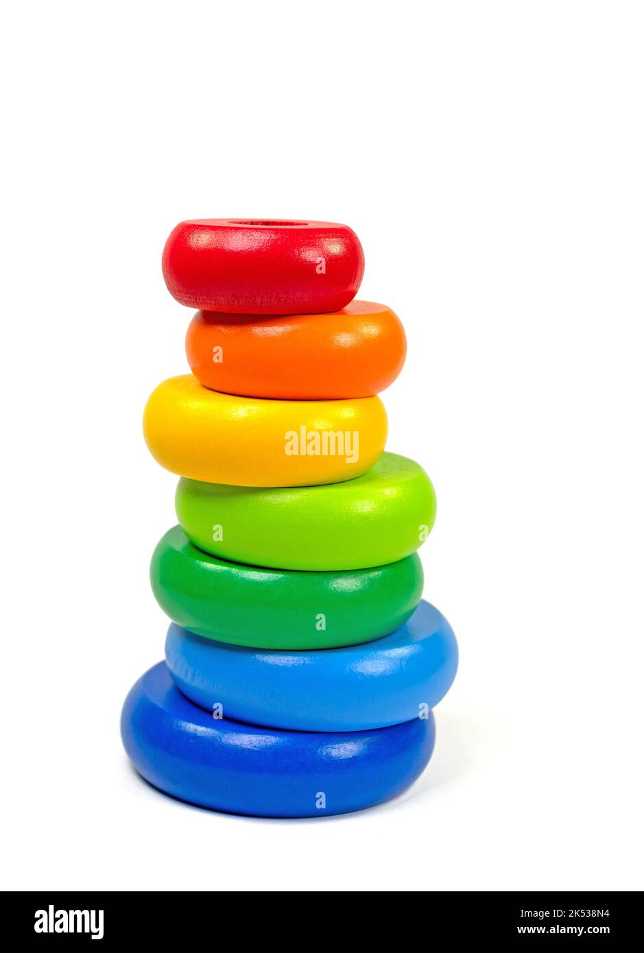 Ring Stack Tower isoliert vor weißem Hintergrund Stockfoto