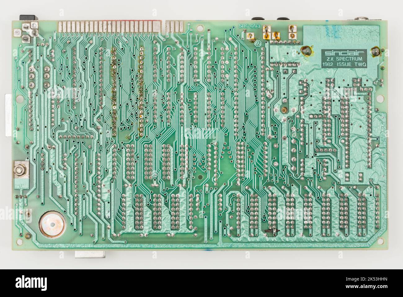 Grüne Platine des 1982 Sinclair ZX Spectrum [Ausgabe zwei 16k]. Für frühe Computer. Heimcomputer, beliebte Elektronik, britische Computer. Stockfoto
