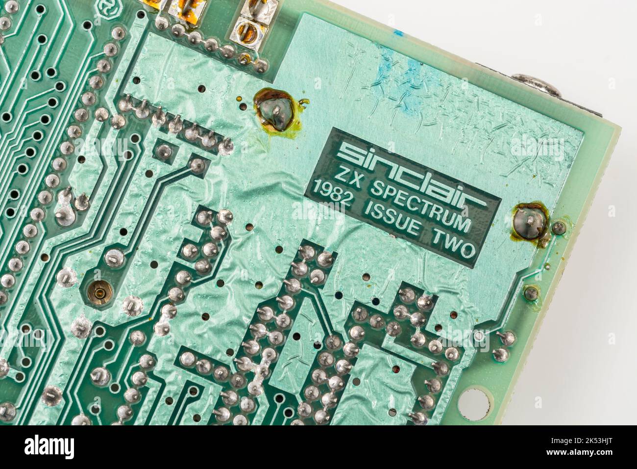 Grüne Hauptplatine des 1982 Sinclair ZX Spectrum [Ausgabe zwei 16k]. Für frühe Computer. Heimcomputer, britische Computer, PCB-Verzinnung Wellen defekt. Stockfoto