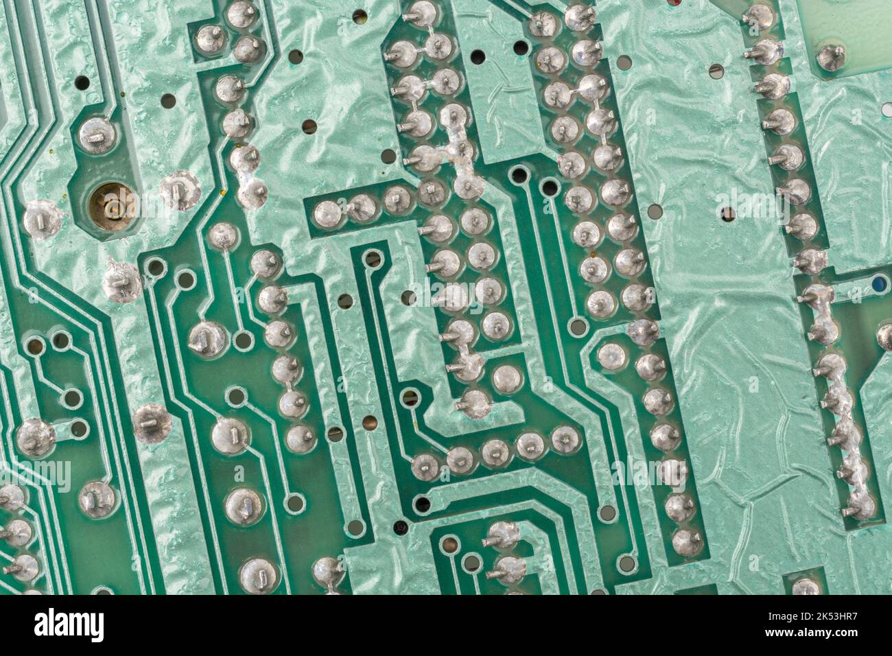 Grüne Hauptplatine des 1982 Sinclair ZX Spectrum [Ausgabe zwei 16k]. Für frühe Computer. Heimcomputer, britische Computer, PCB-Verzinnung Wellen defekt. Stockfoto