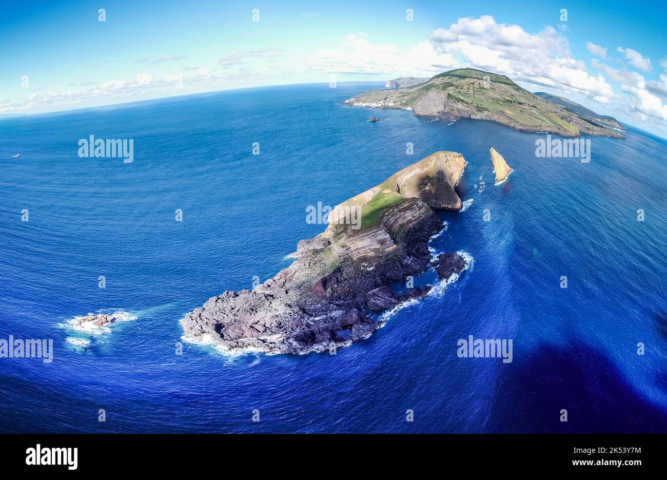 Insel Graciosa (Azoren, Portugal, Europa) aus der Höhe, Drohnenfoto Stockfoto