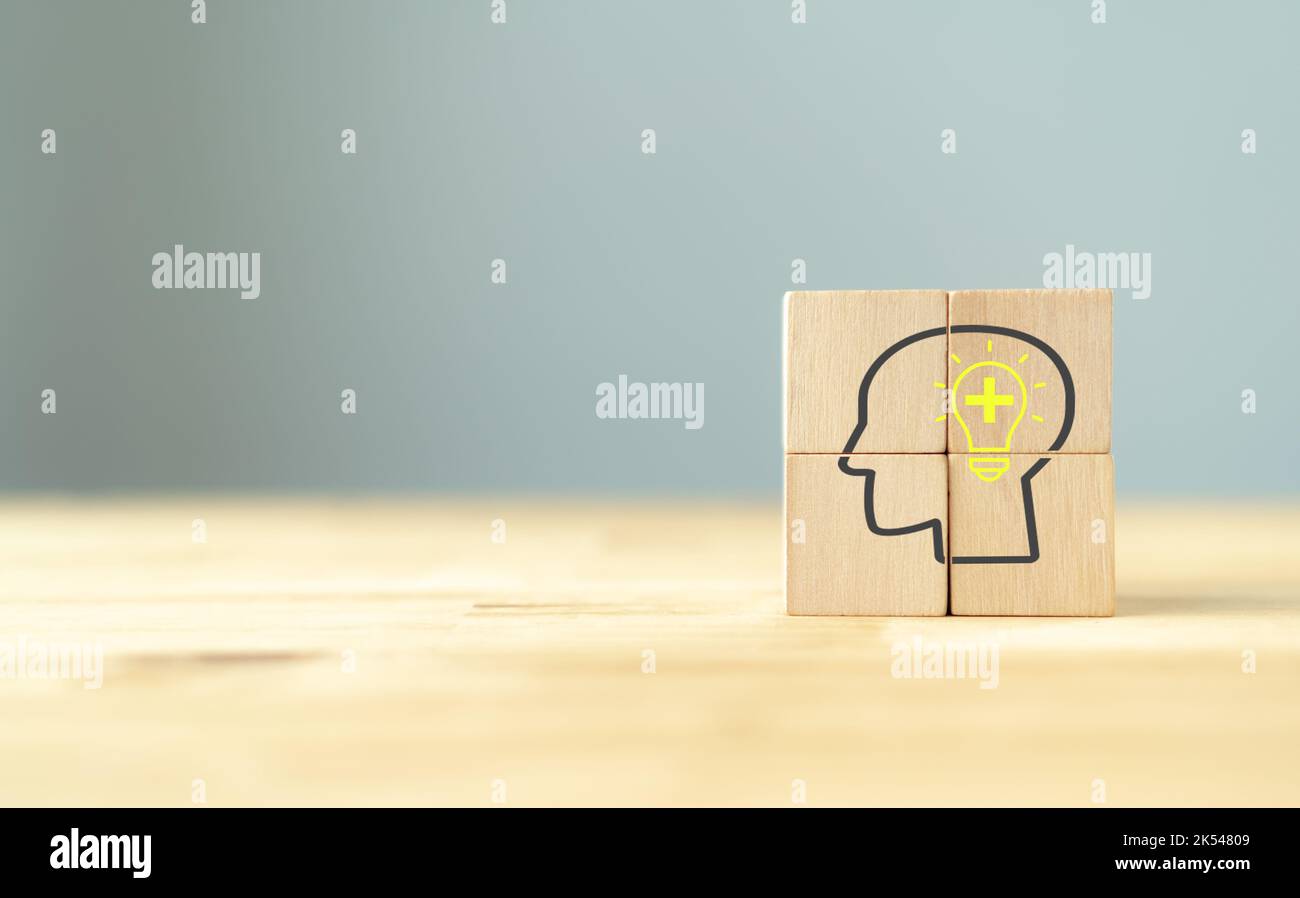 Positives Denken, Einstellung und Motivationskonzept. Die Macht, eine Veränderung zum Besseren zu bewirken. Erfolg bei der Wachstumsorientierung. Lebensverändernde Entscheidung und neue oppo Stockfoto