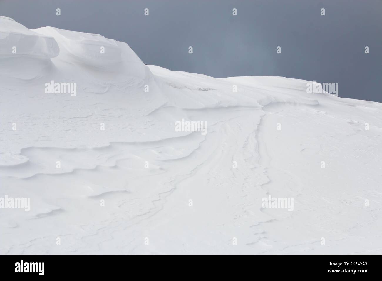 Winter Wetter Landschaft große Schneeverwehung Stockfoto