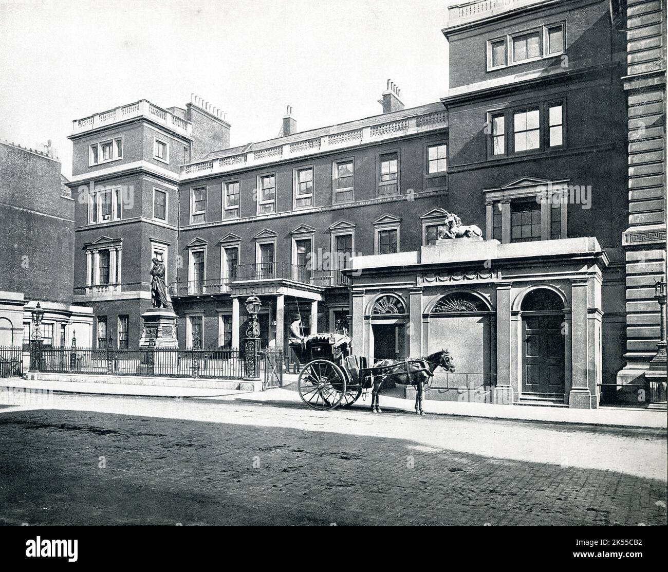 War Office Building, Whitehall, London, historisches viktorianisches Regierungsquartier der britischen Armee Stockfoto