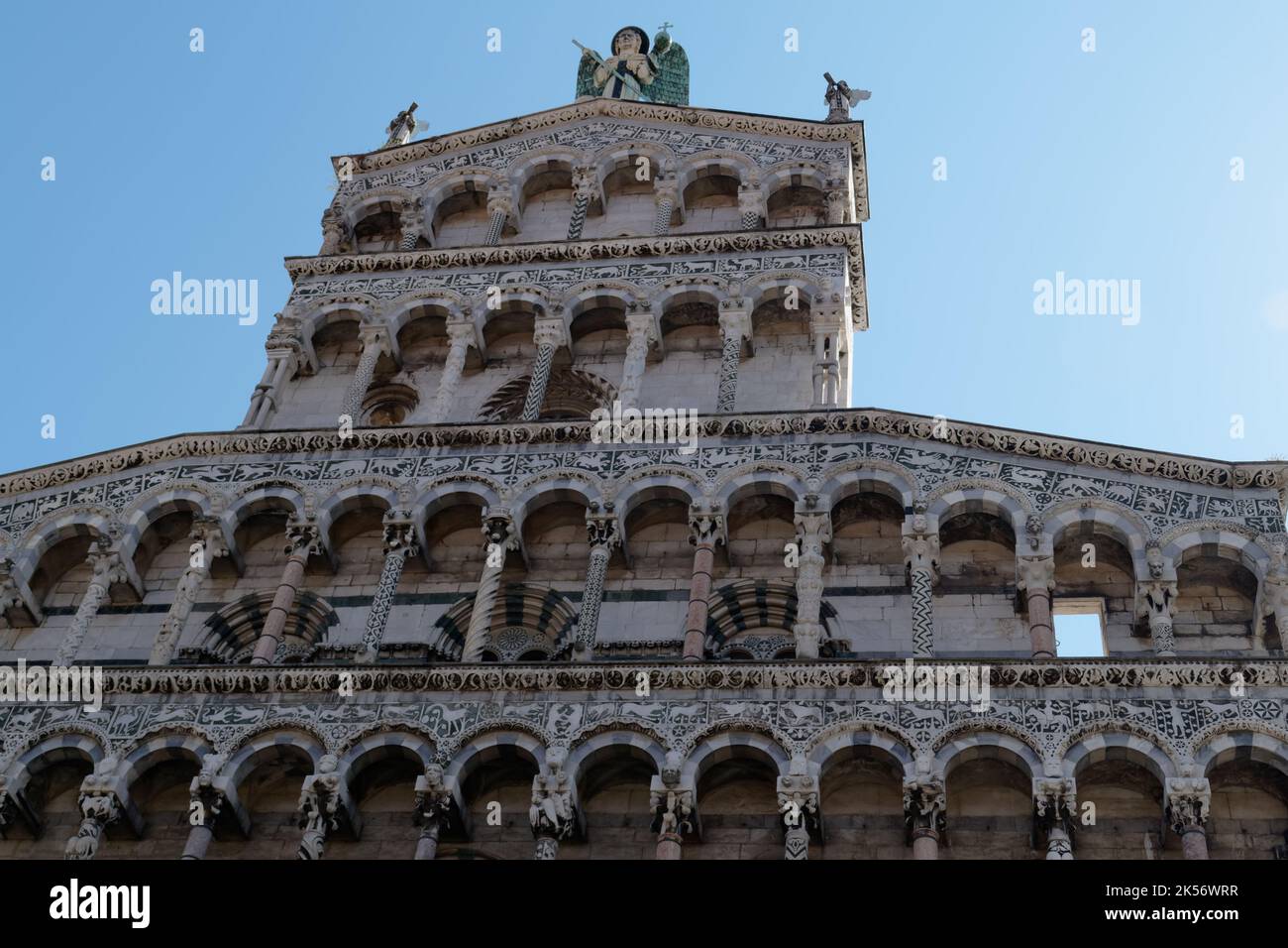 Römisch-katholische Basilika Kirche von San Michele in Foro . Lucca, Italien Stockfoto