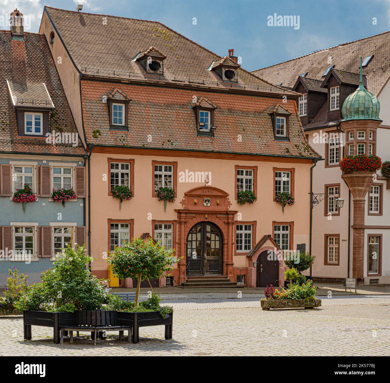 Das Kaufhaus und Getreidespeicher am Gengenbachmarkt in der historischen Altstadt stammt aus dem Jahr 1689, Kinzigtal, Ortenau. Baden Wuertt Stockfoto