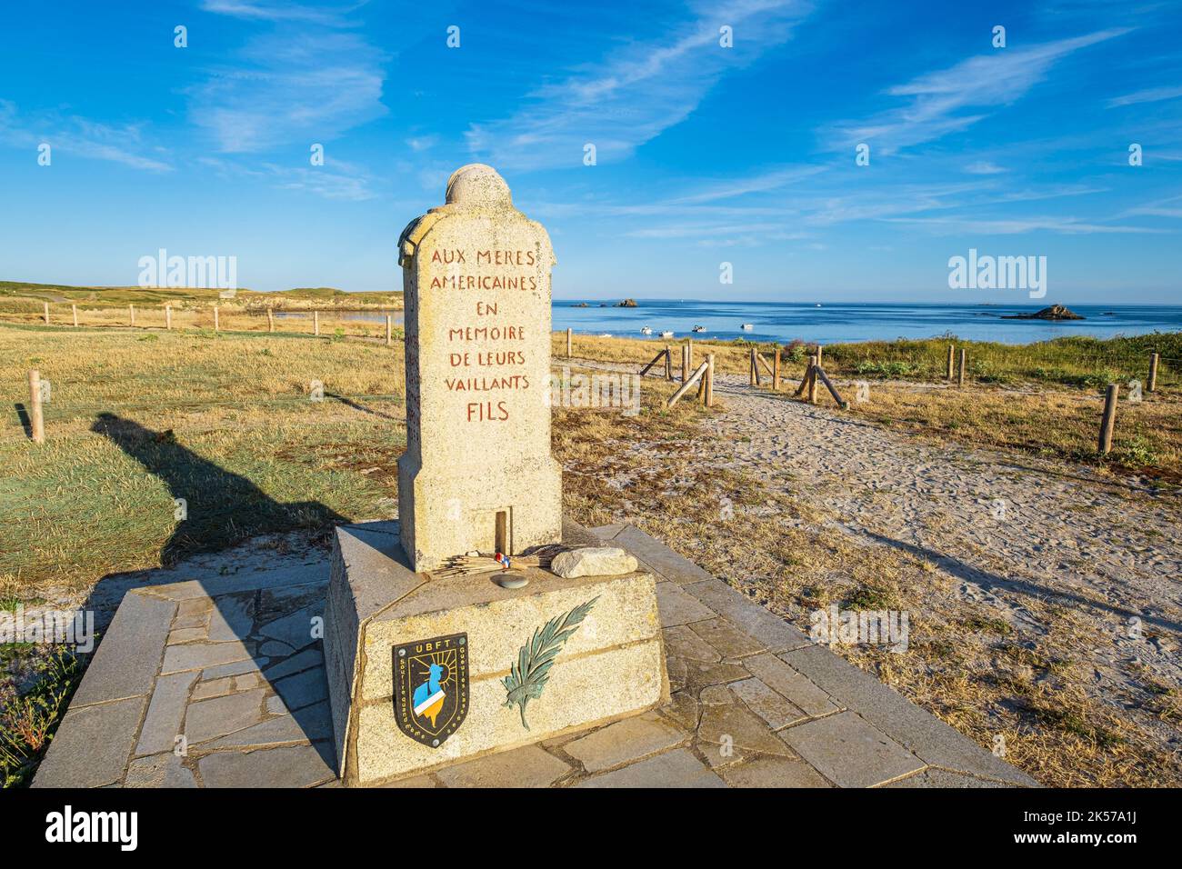 Frankreich, Morbihan, Saint-Pierre-Quiberon, der Weiler Portivy, das heilige Land Guernic, das amerikanischen Müttern für das Opfer ihrer tapferen Söhne gewidmet ist, entlang des Küstenwanderwegs oder des Fernwanderwegs GR 34 Stockfoto