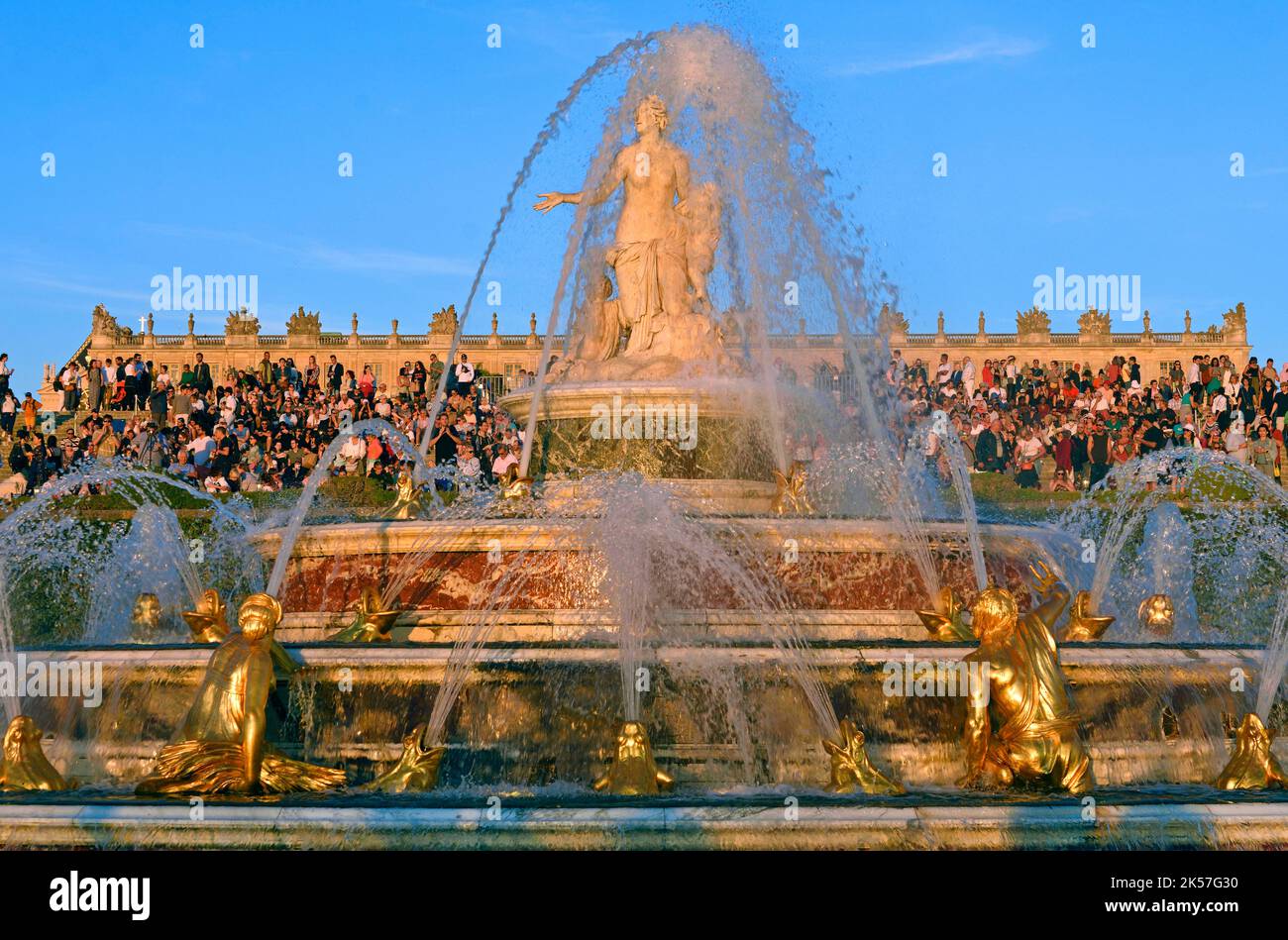 Frankreich, Yvelines, Versailles, Schloss Versailles, das von der UNESCO zum Weltkulturerbe erklärt wurde, der Brunnen von Latona Stockfoto